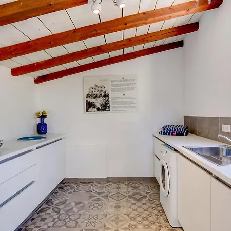 Apartment Marchi Hvar Town
